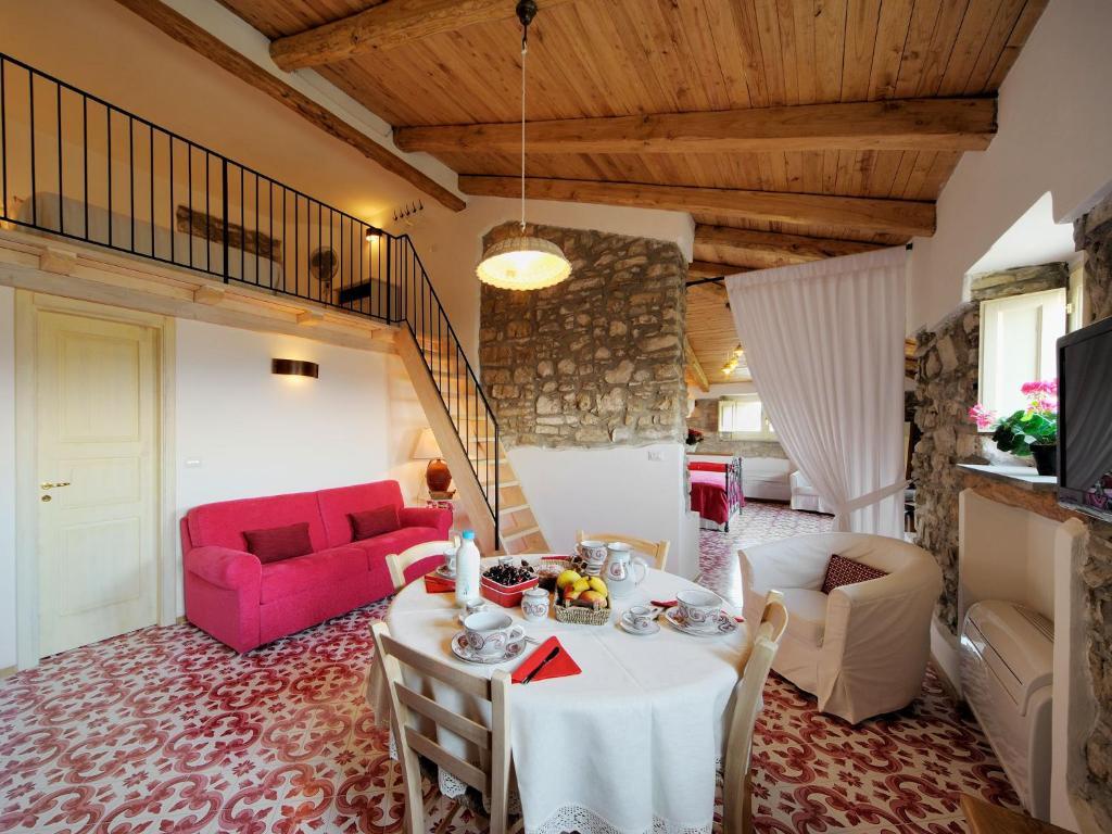 Residenza Matarazzo E Le Sue Soffitte Castellabate Quarto foto